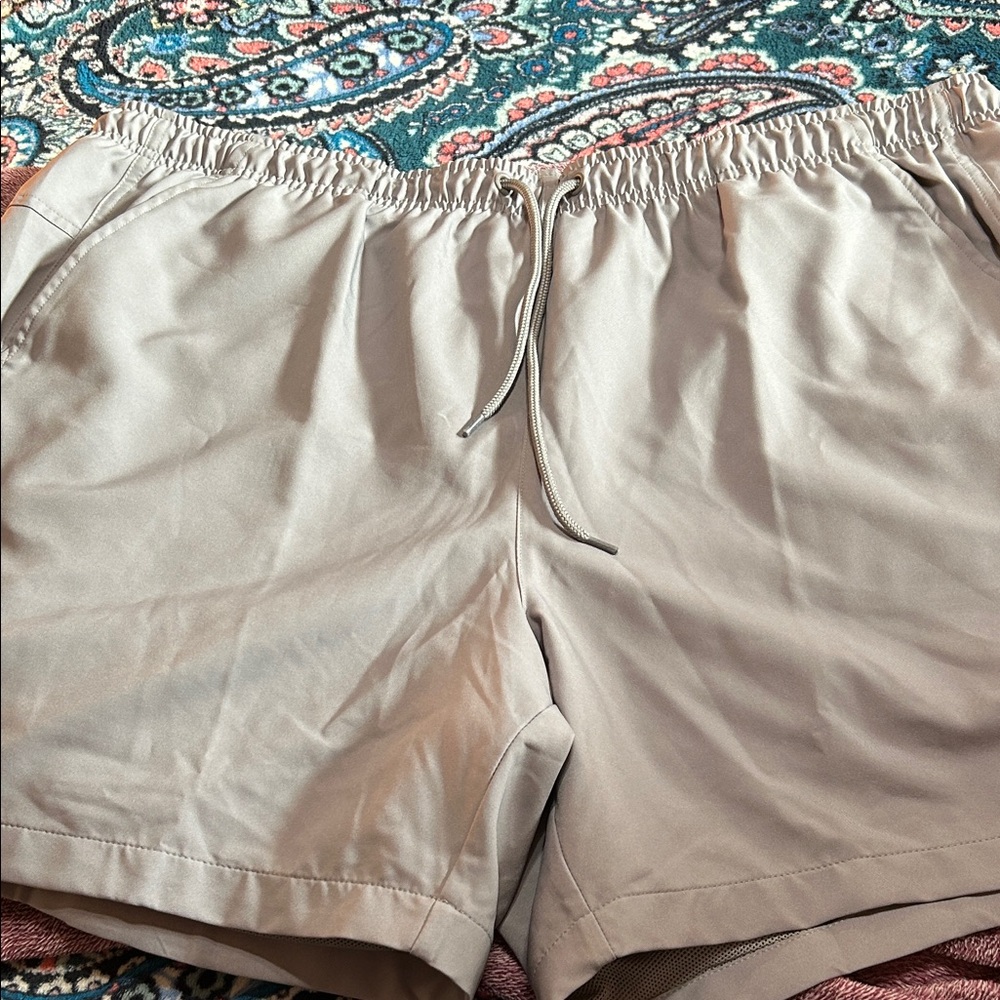 NWT DSG Men’s Rec Shorts